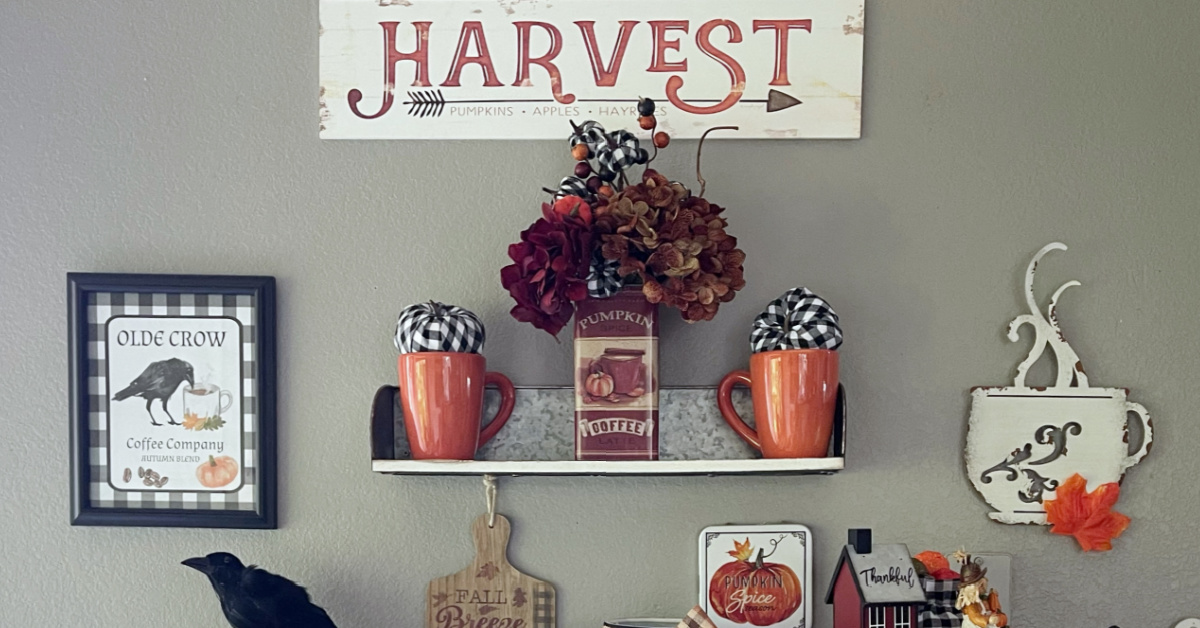 Stylish Fall Coffee Bar Ideas for At-Home Autumn Relaxing or